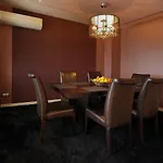 Хотел хевън 4*