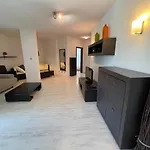 Хотел хевън 4*