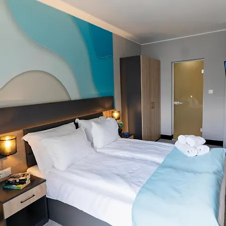 Heaven סאני ביץ'