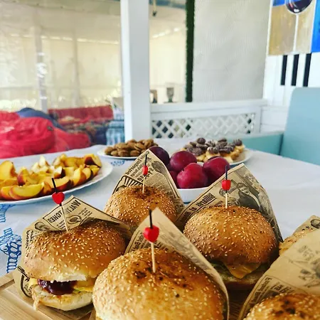 Ξενοδοχείο Heaven