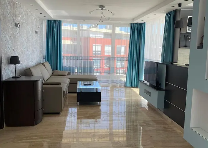 Heaven סאני ביץ'