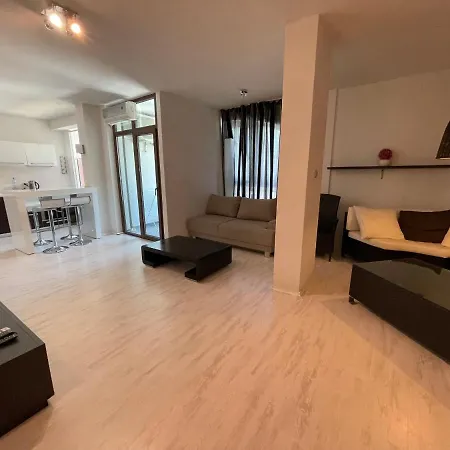 酒店 Heaven 4*